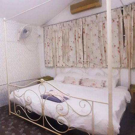 Balmy Hideout Cafe & Homestay Ban Huai Kaeo Esterno foto