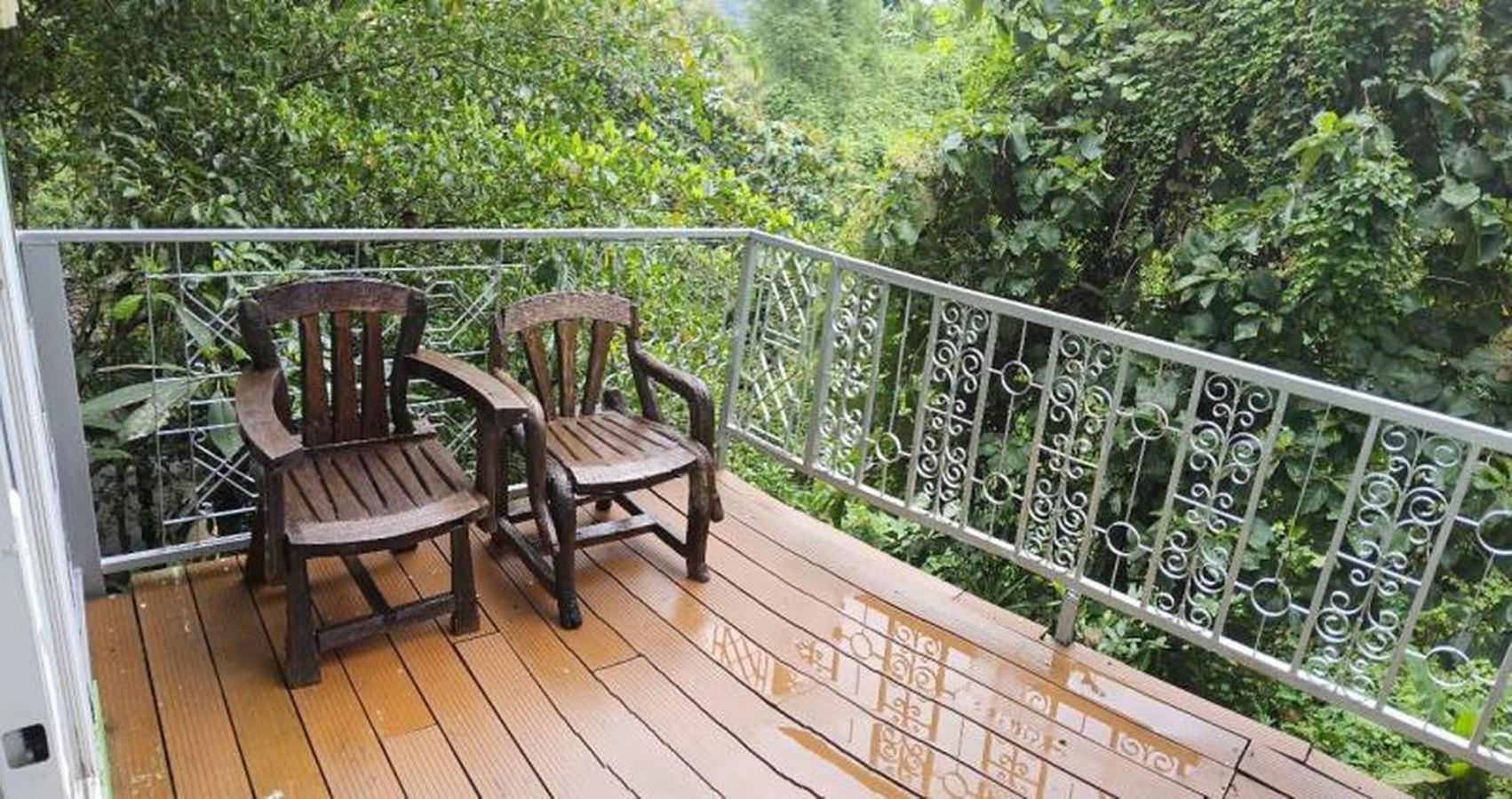 Balmy Hideout Cafe & Homestay Ban Huai Kaeo Esterno foto